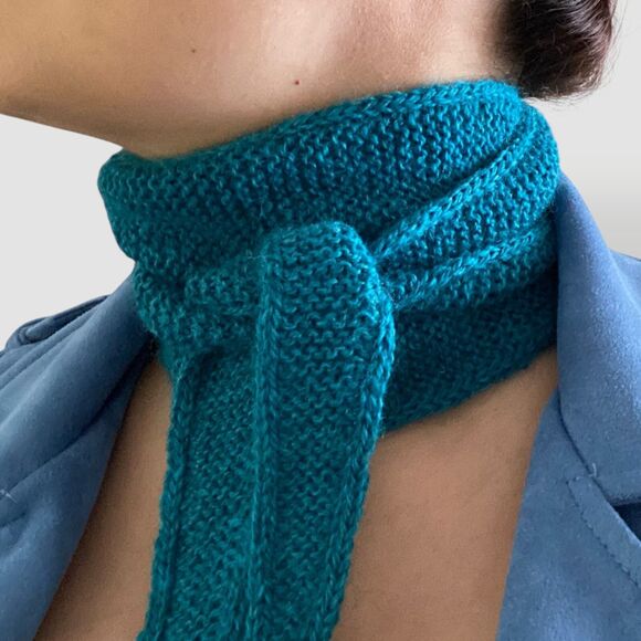 100% Peruvian Wool Sophie Scarf Neck Warmer Neckerchief Hand Knitted Women Teal - Picture 1 of 5